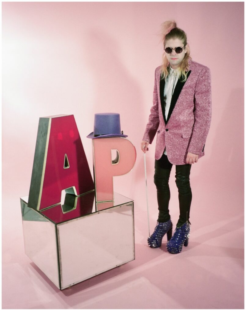 arielpink-shades-2014-cred-grantsinger