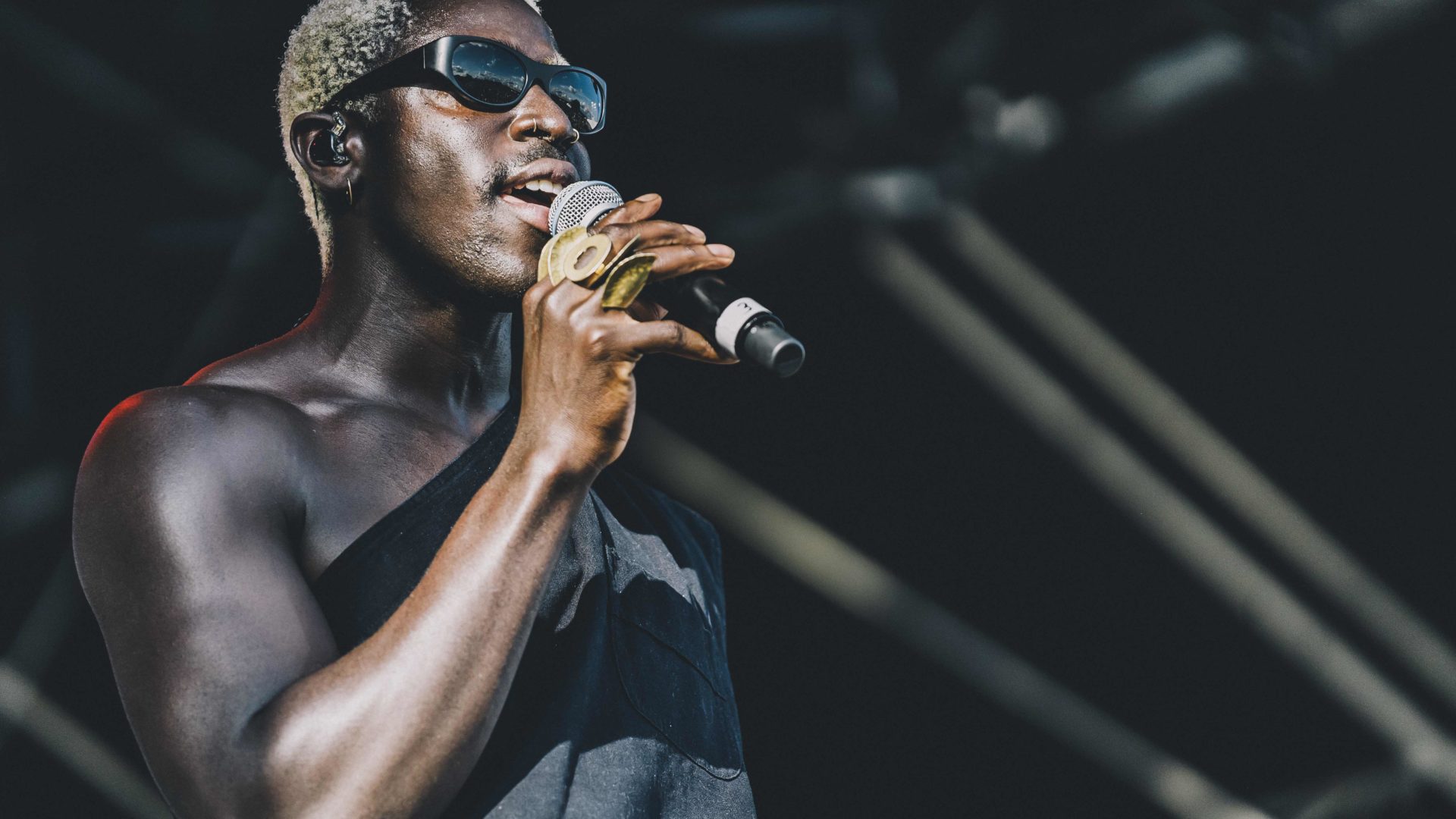 Best Moses Sumney Songs of All Time - Top 10 Tracks