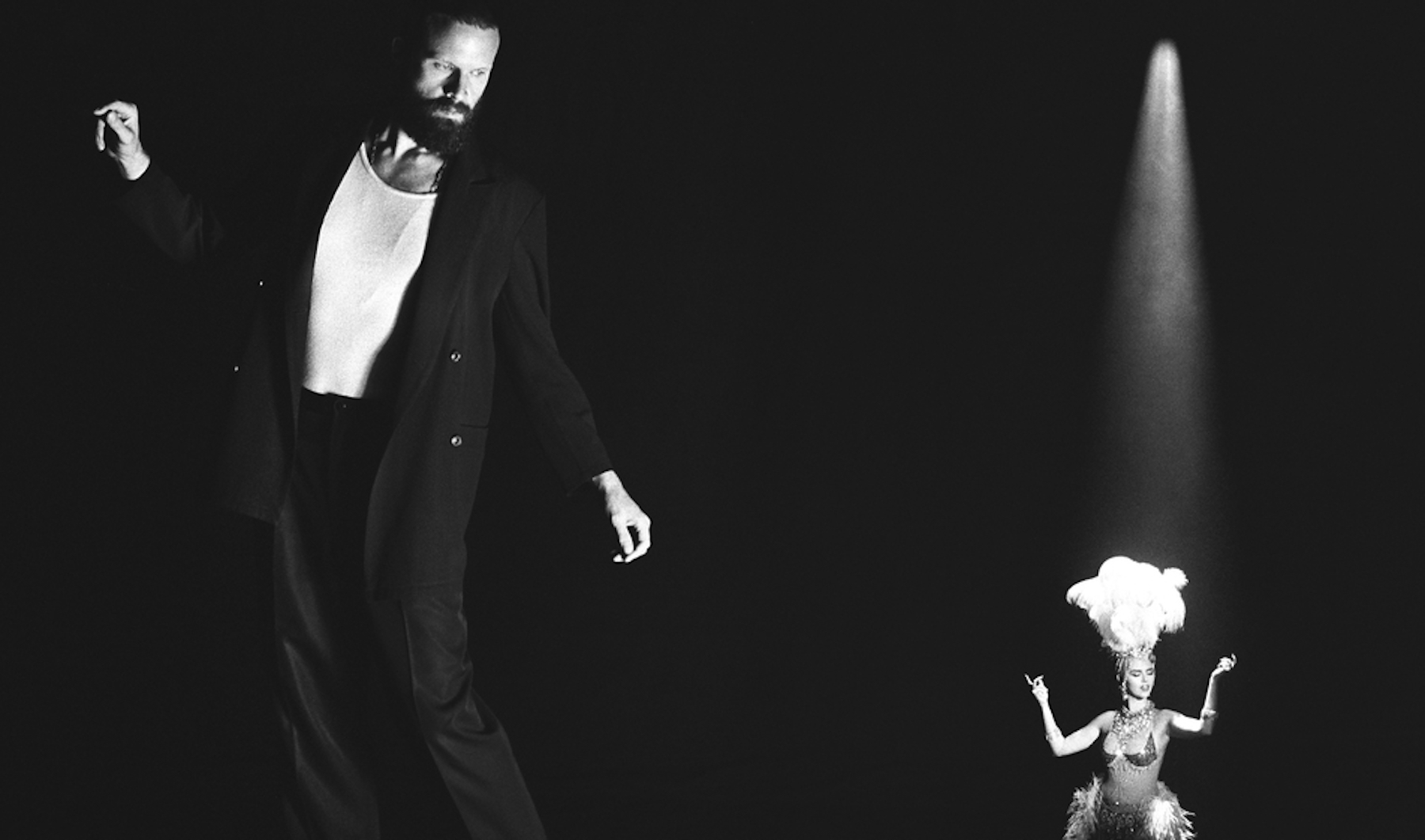 FLOOD - Father John Misty Returns with Jazzy Ballad “Funny Girl” and a ...