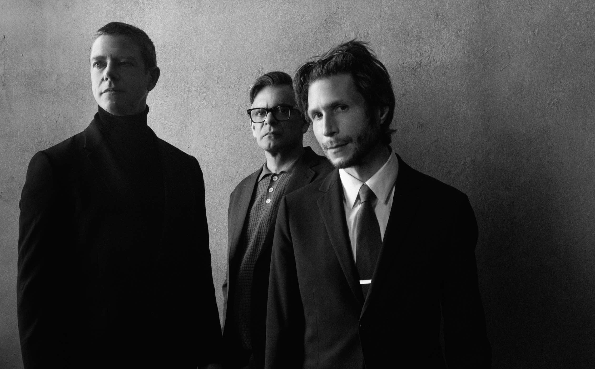 FLOOD - Interpol on Avoiding the Traps of Pessimism on “The Other Side ...