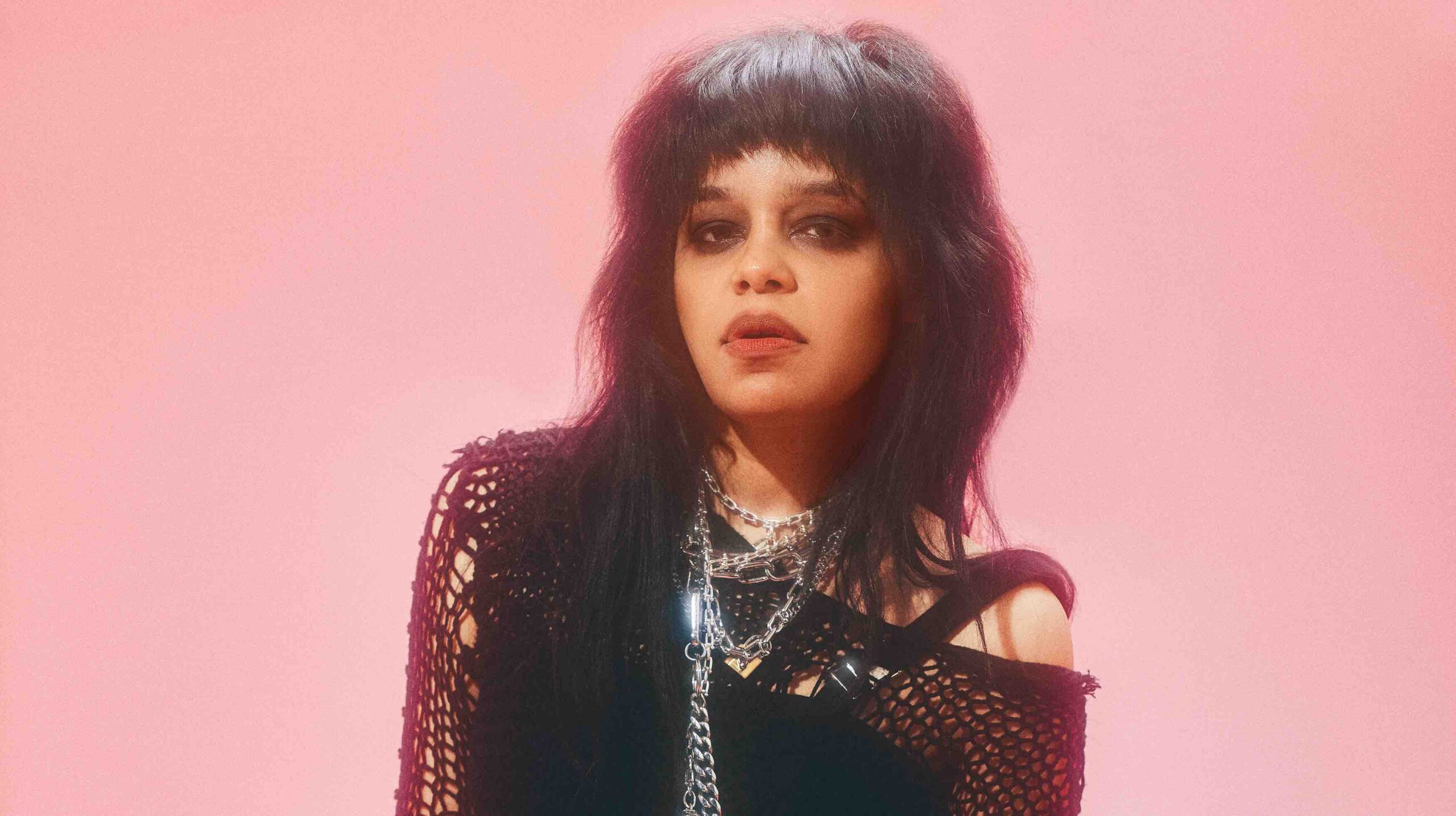 Fefe Dobson revisits her debut album 20 years later: 'I'm very proud of the  younger version of myself